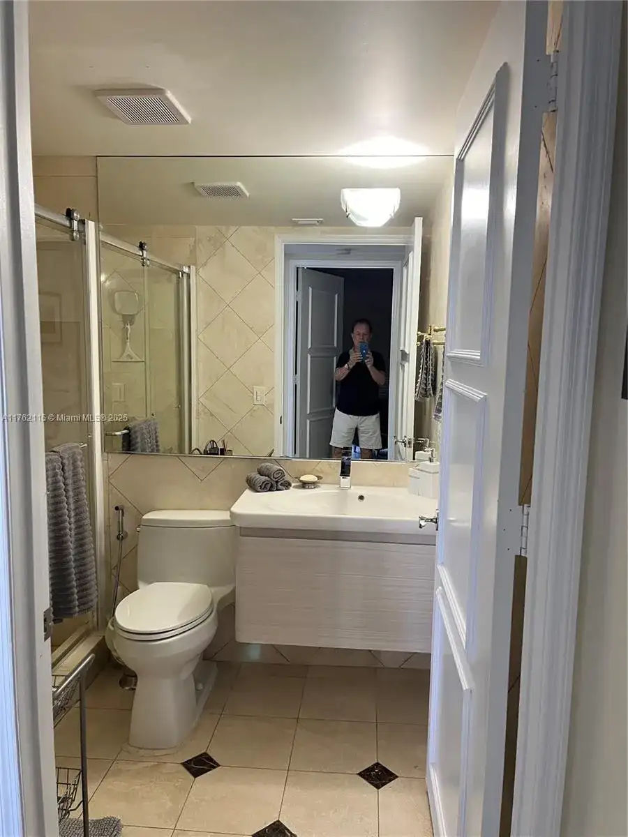 17555 Collins Ave # 403, Sunny Isles Beach FL 33160 photo 4