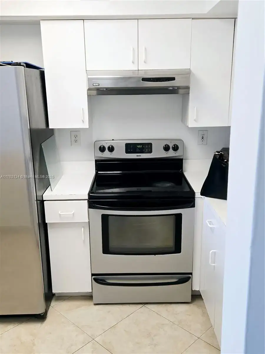 3300 NE 191st St # 609, Aventura FL 33180 photo 3