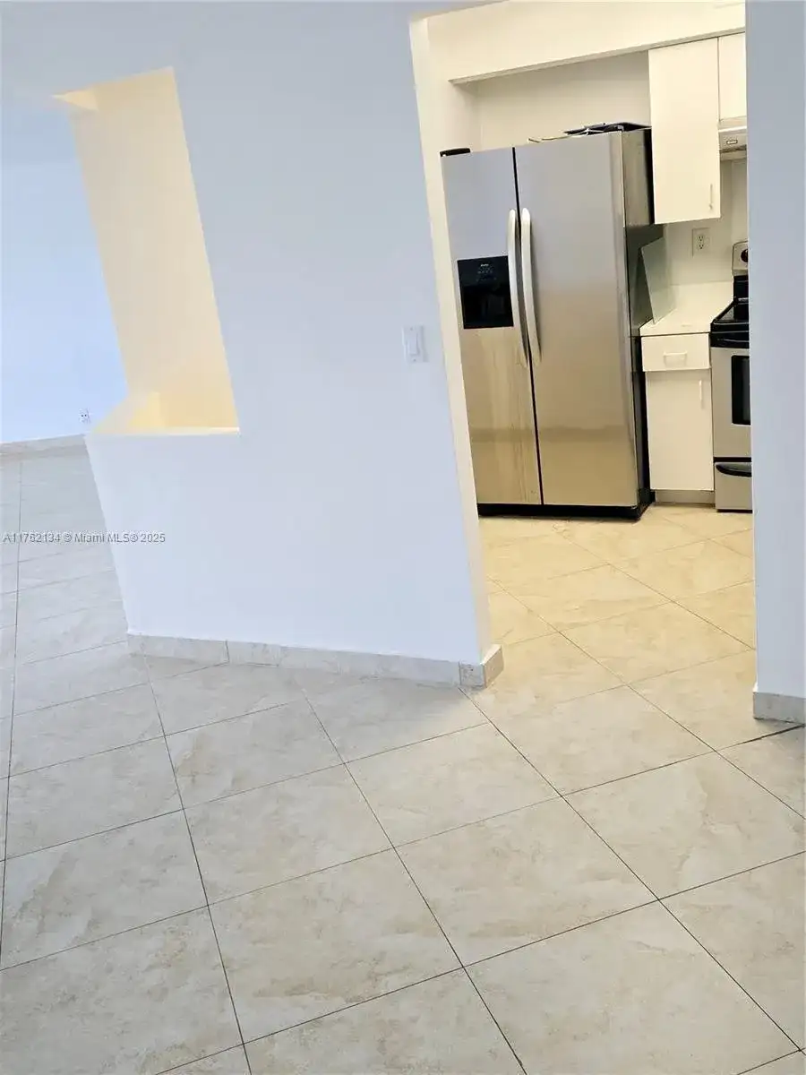 3300 NE 191st St # 609, Aventura FL 33180 photo 4