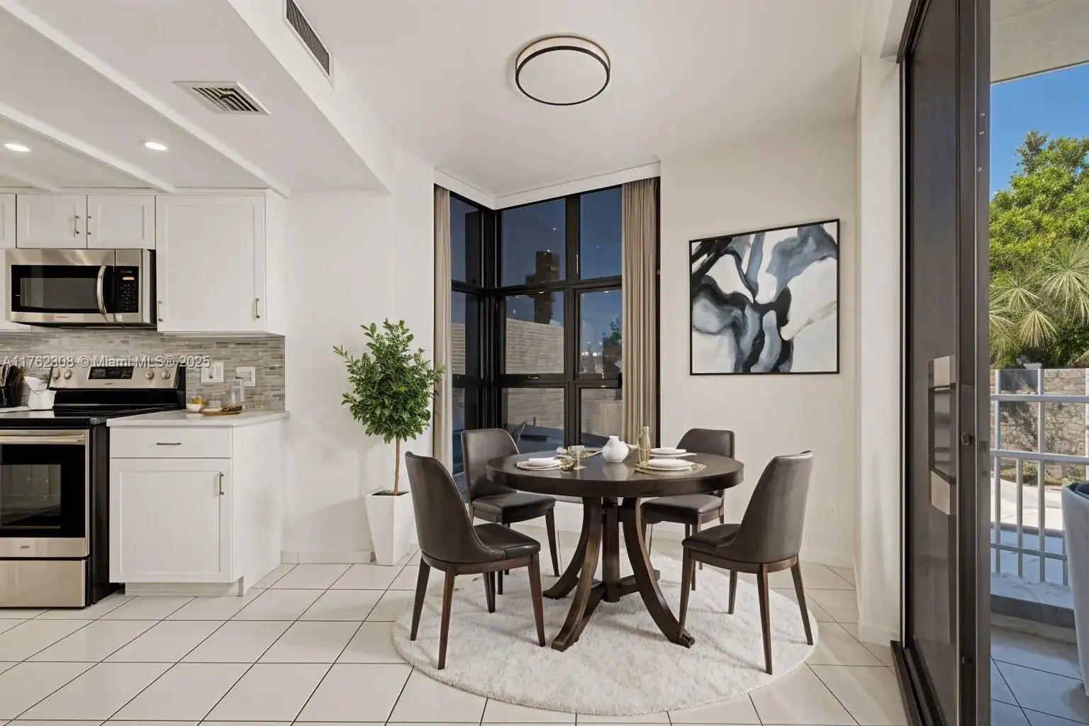 4000 Towerside Ter # 302, Miami FL 33138 photo 3