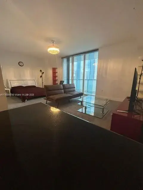 50 Biscayne Blvd # 2409, Miami FL 33132