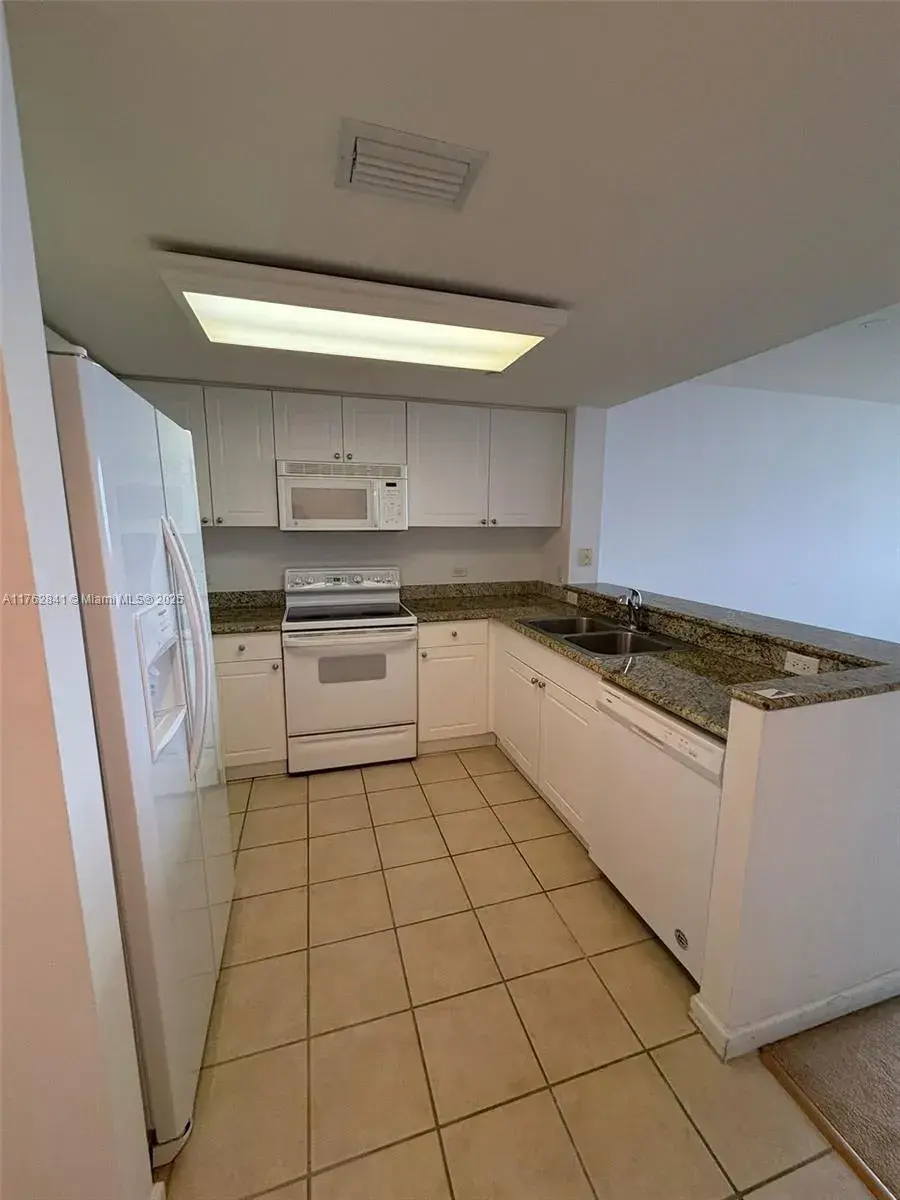 19501 W Country Club Dr # 1811, Aventura FL 33180