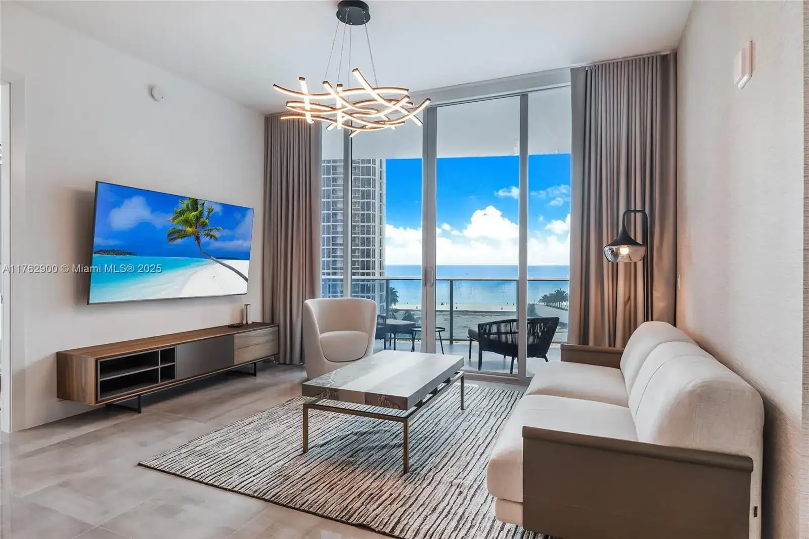 17550 Collins Ave # 702, Sunny Isles Beach FL 33160 photo 2