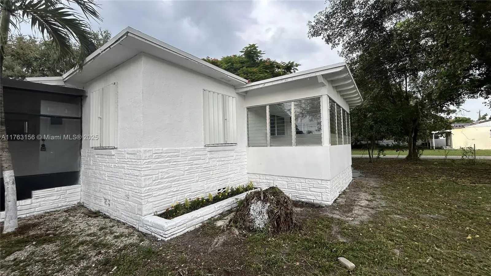 205 Seaman Ave, Opa-Locka FL 33054