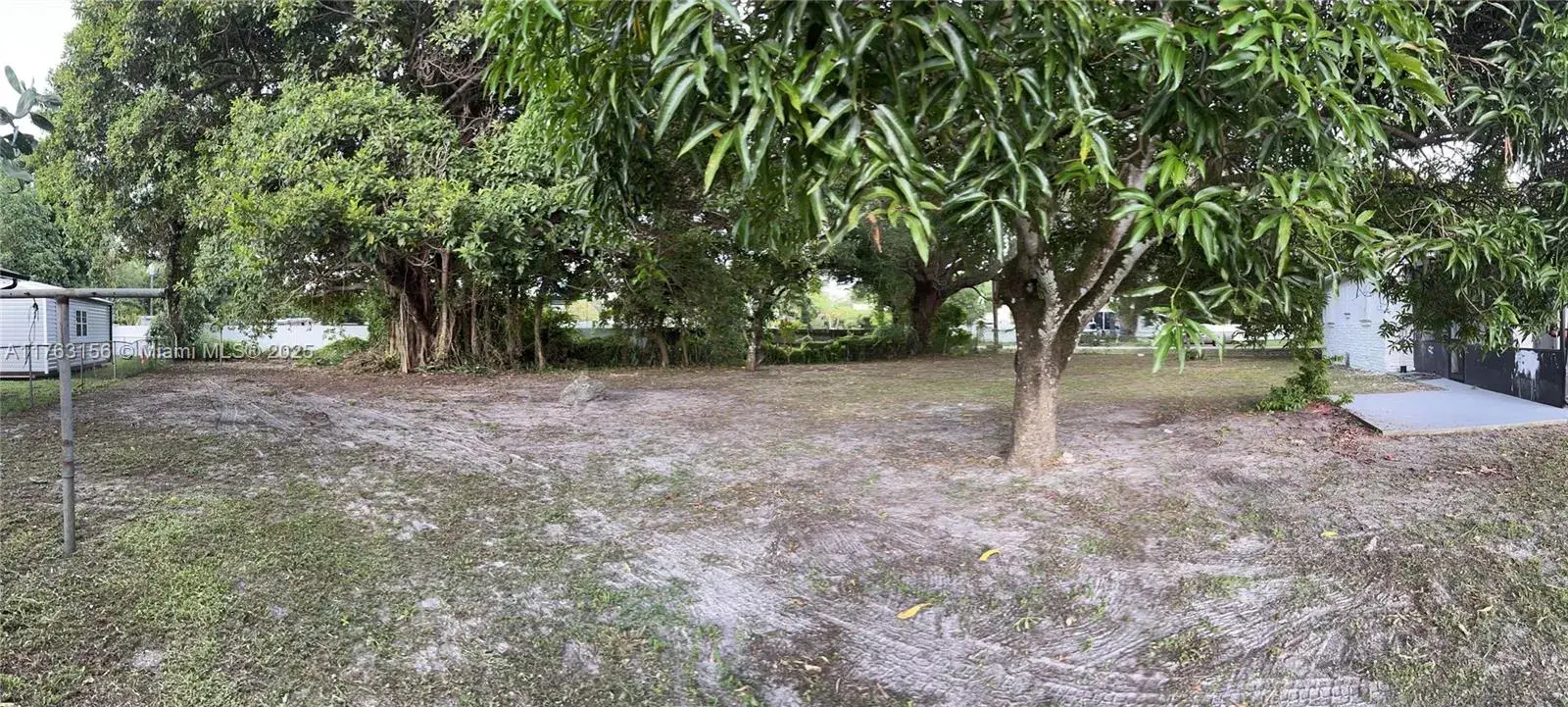 205 Seaman Ave, Opa-Locka FL 33054