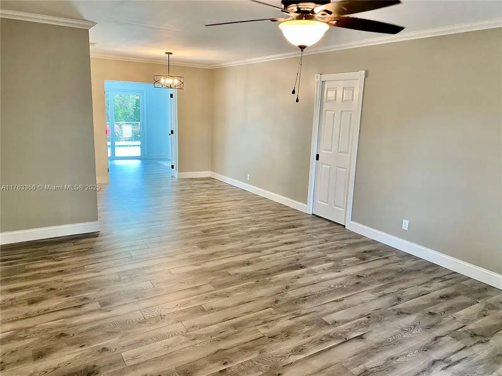 11000 NW 20th Ct, Sunrise FL 33322 photo 2