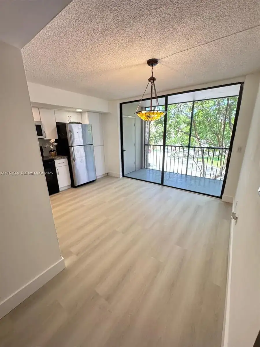 8520 SW 133rd Ave Rd # 302, Miami FL 33183 photo 2