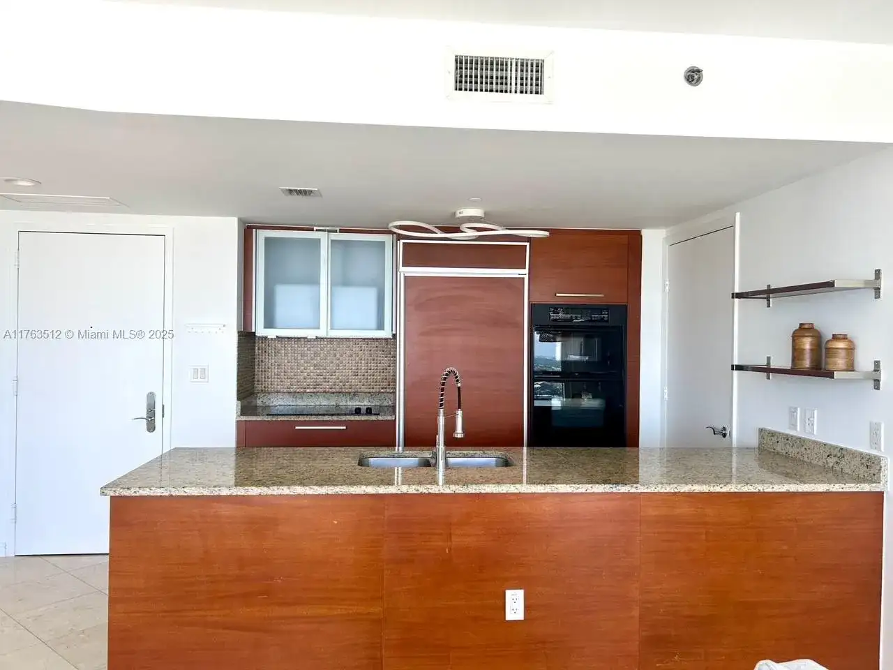1830 S Ocean Dr # 3707, Hallandale Beach FL 33009 photo 3