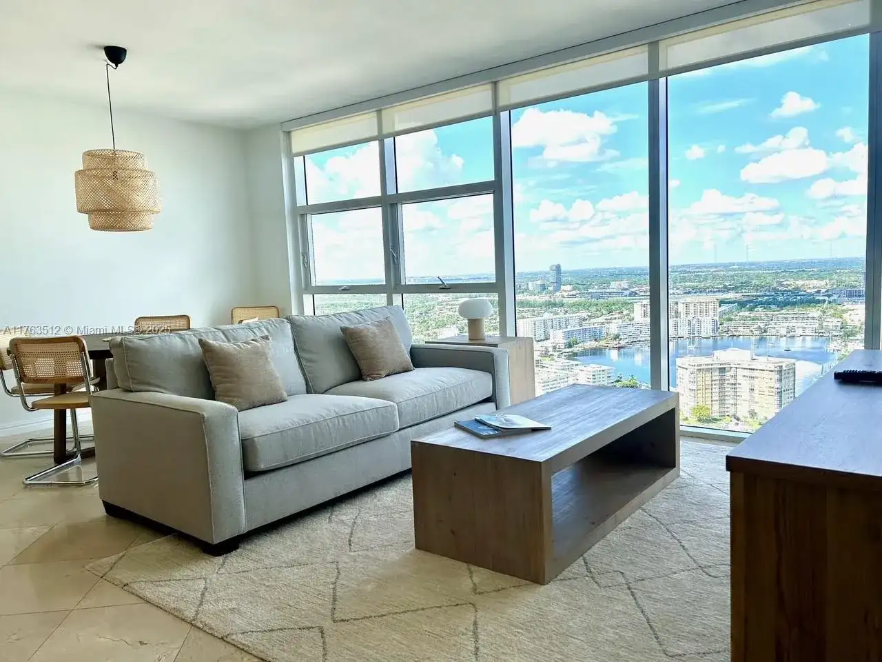 1830 S Ocean Dr # 3707, Hallandale Beach FL 33009 photo 4