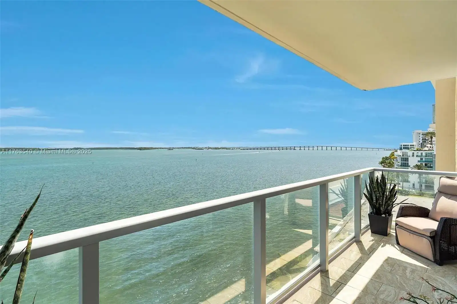 1155 Brickell Bay Dr # 710, Miami FL 33131 photo 4