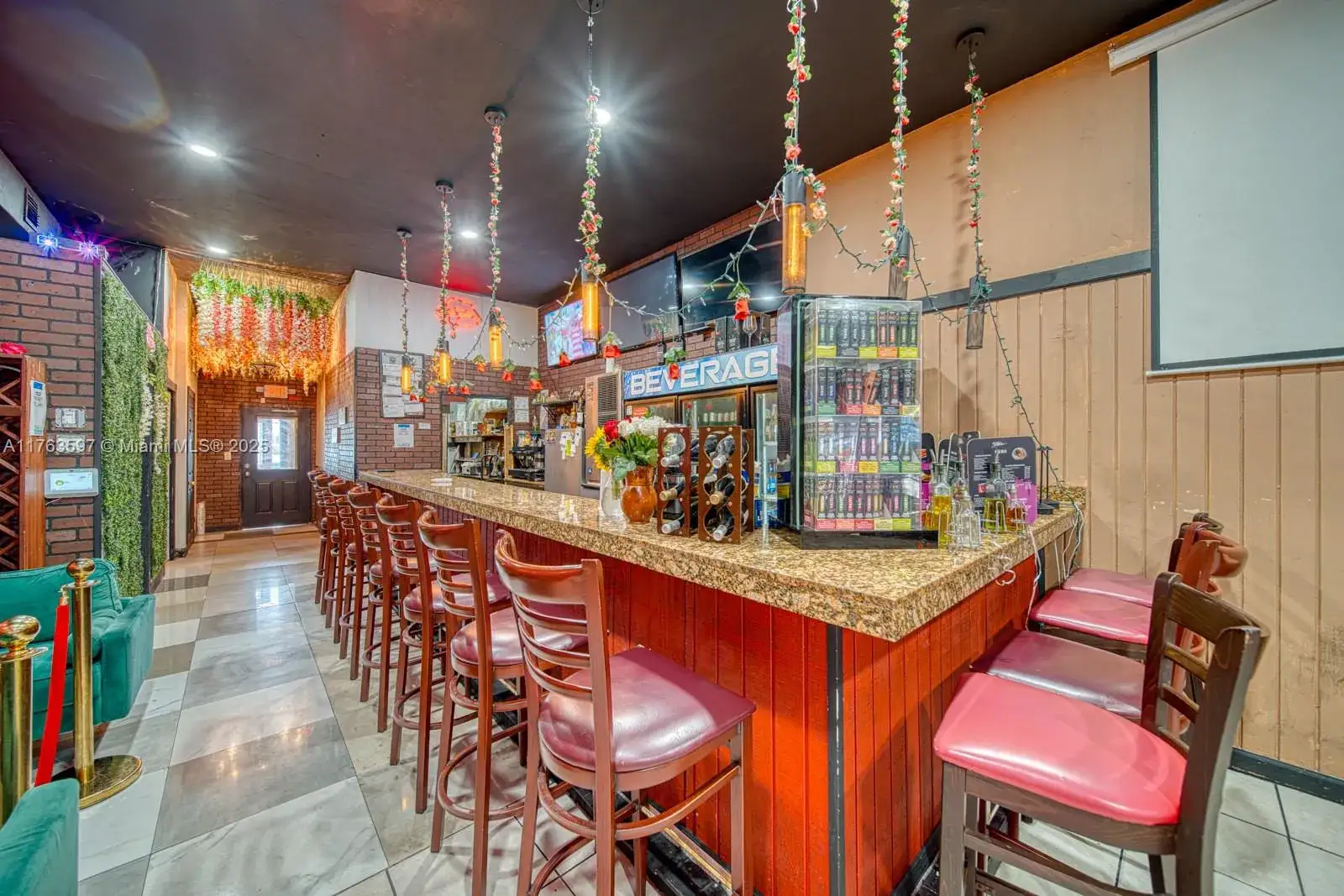 HIGHLY PROFITABLE Restaurant-Bar For Sale on 8th St, Miami FL 33144