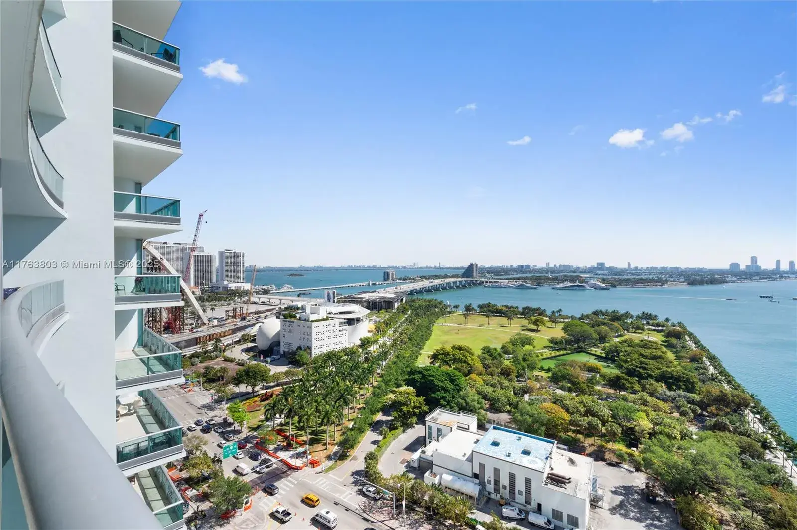 900 BISCAYNE BL # 2309, Miami FL 33132
