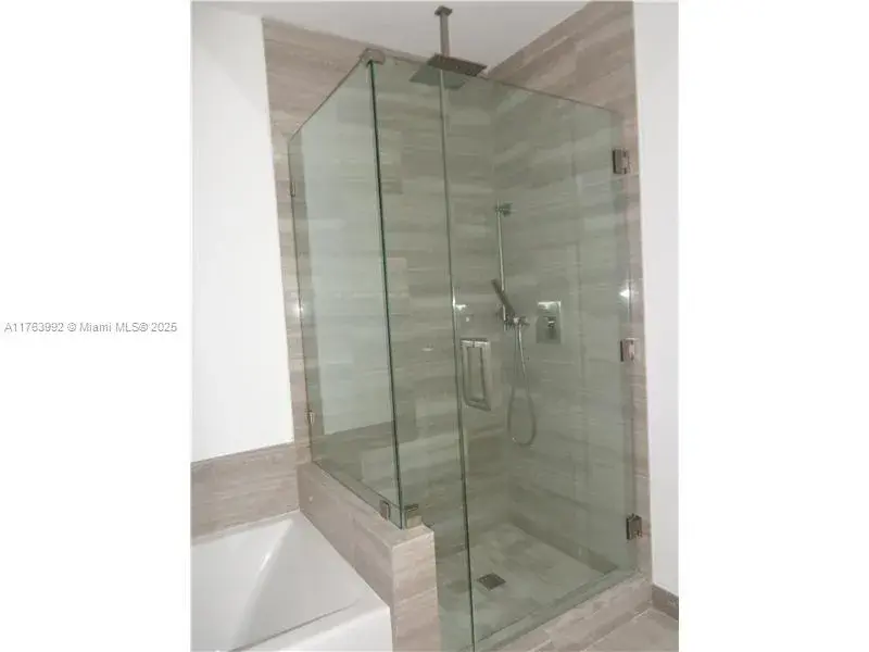 1300 Brickell Bay Dr # 2603, Miami FL 33131