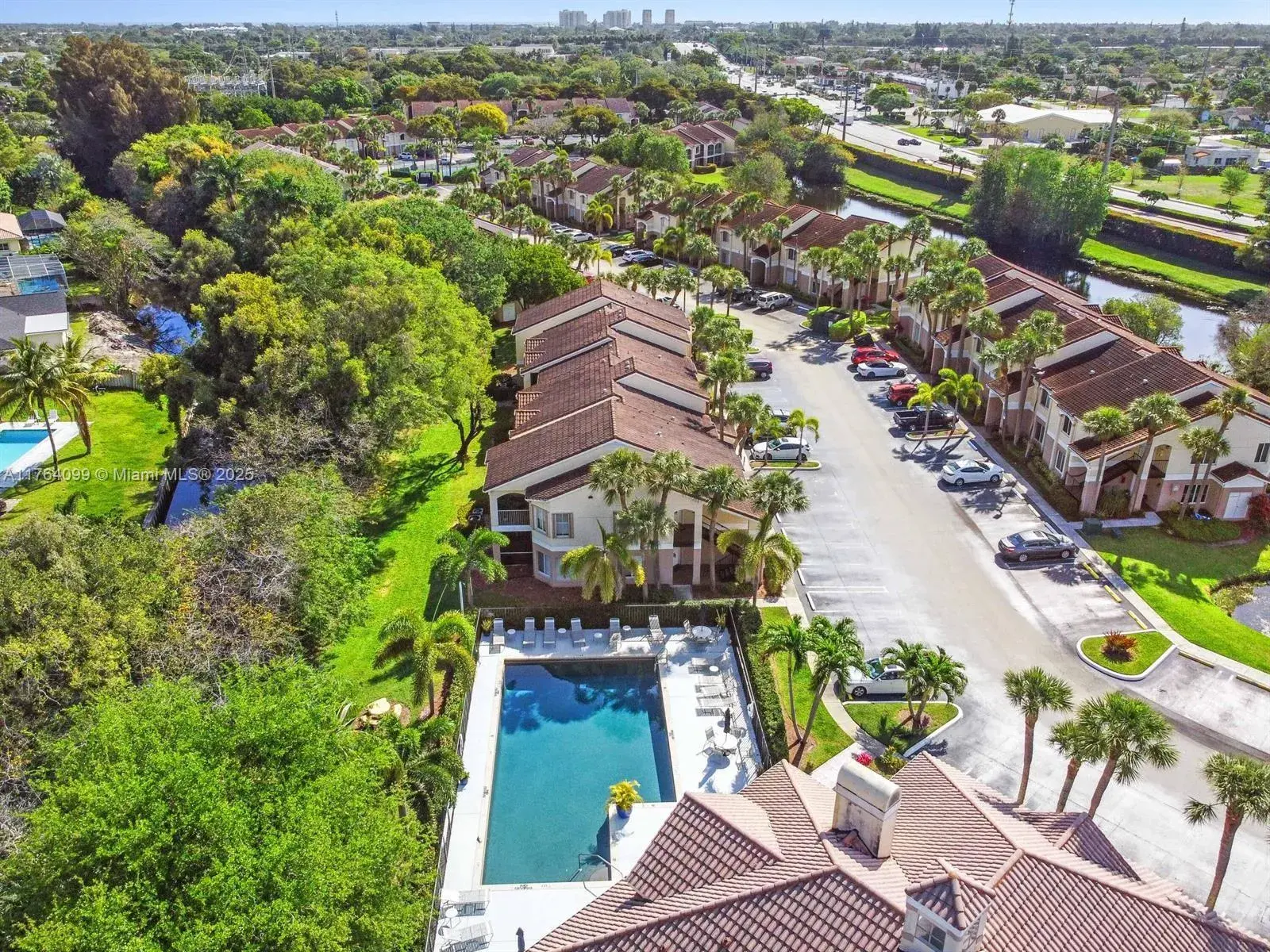 815 W Boynton Beach Blvd # 101, Boynton Beach FL 33426