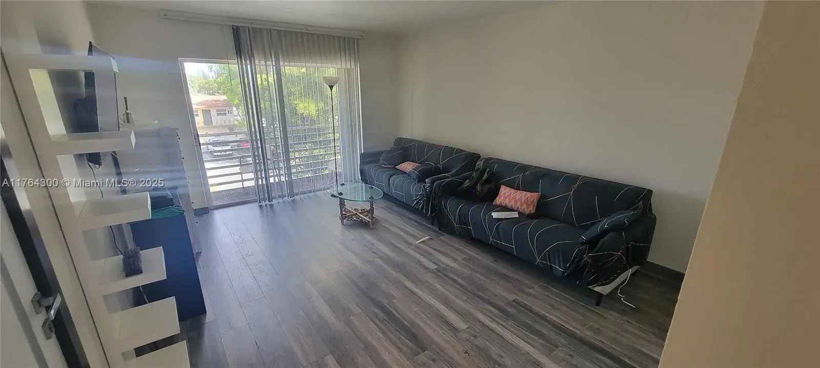 20200 NE 27th Ct # 30, Aventura FL 33180