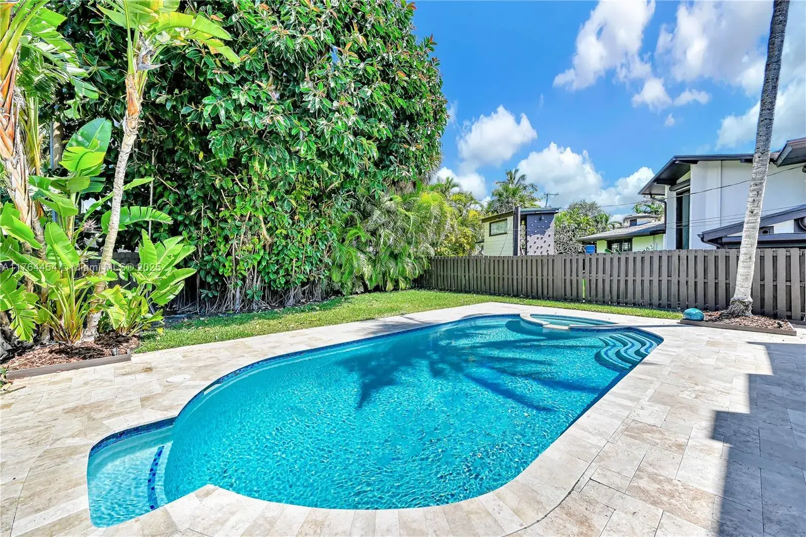 3305 NE 15th St, Fort Lauderdale FL 33304