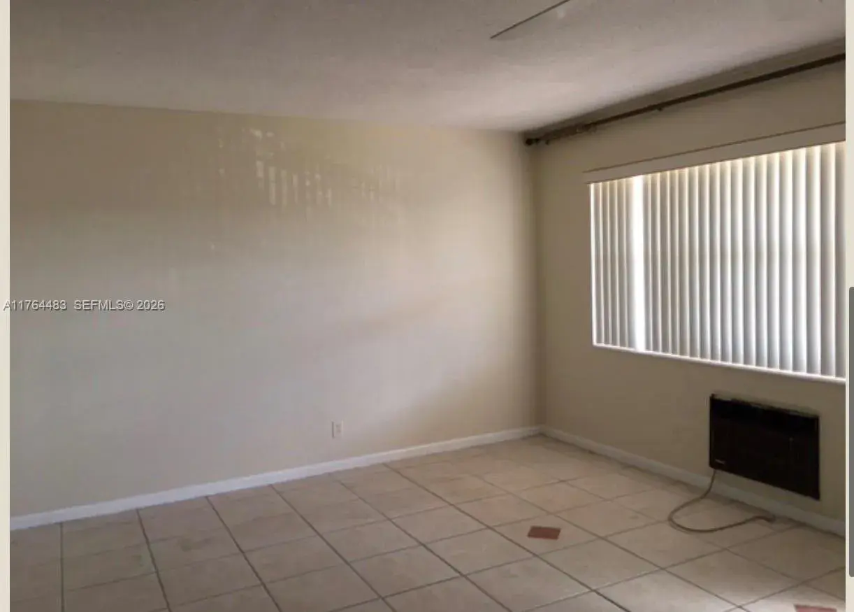 130 Camden # F, West Palm Beach FL 33417