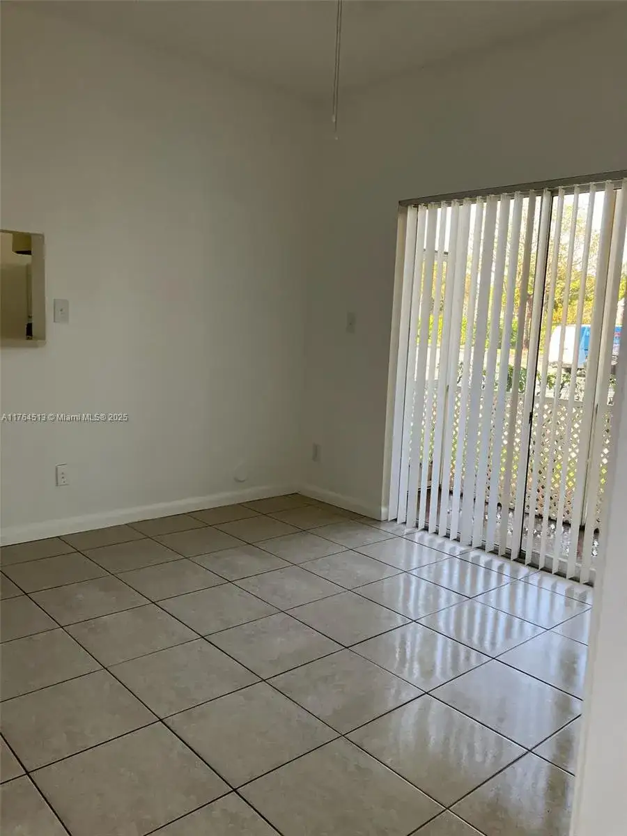 800 Cypress Park Way # F1, Deerfield Beach FL 33064 photo 3