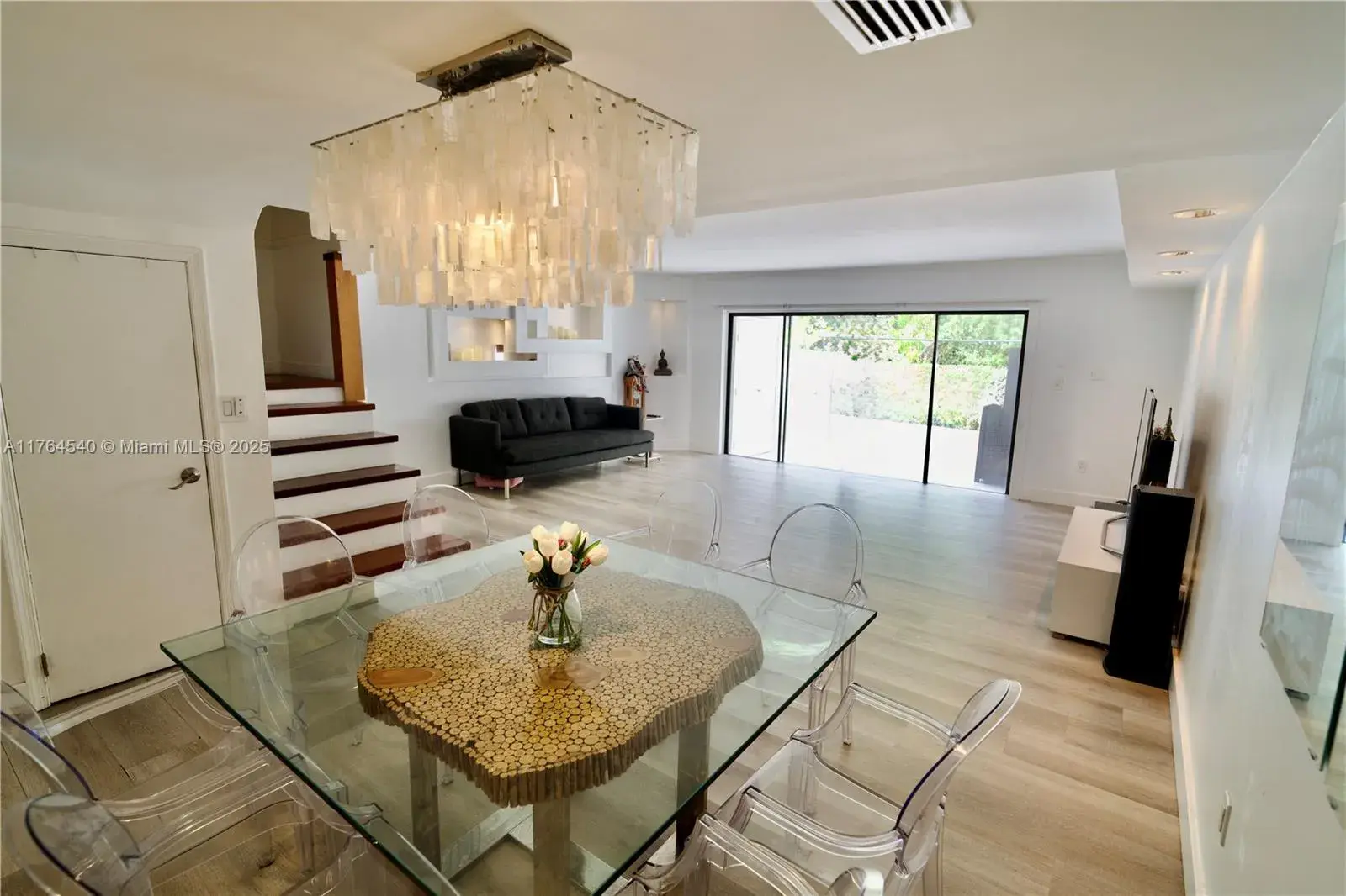 16432 NE 26th Ave # 5, North Miami Beach FL 33160
