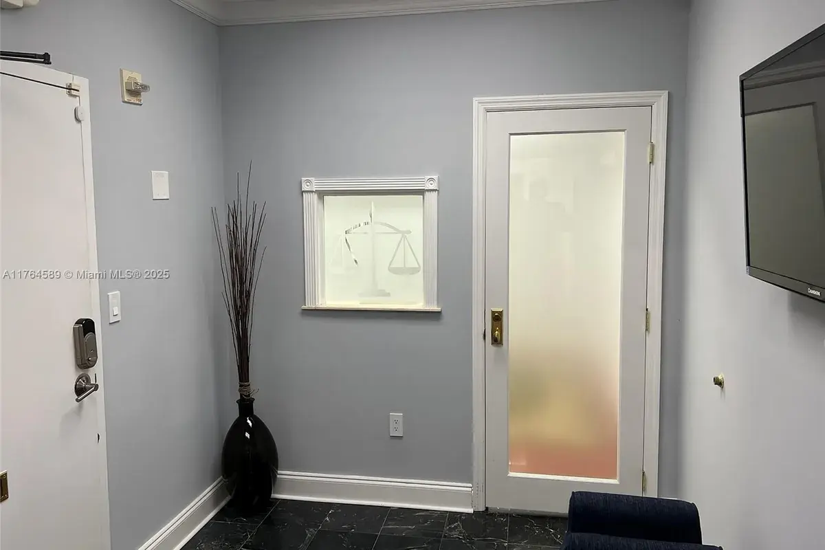 3800 S Ocean Dr # 217, Hollywood FL 33019