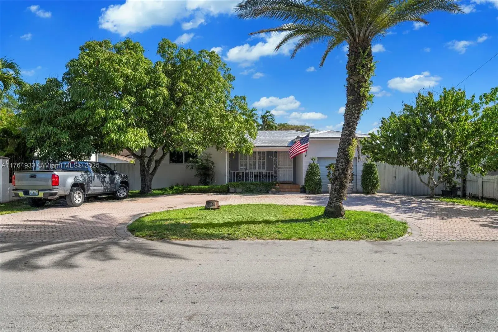 5810 SW 22nd St, Miami FL 33155