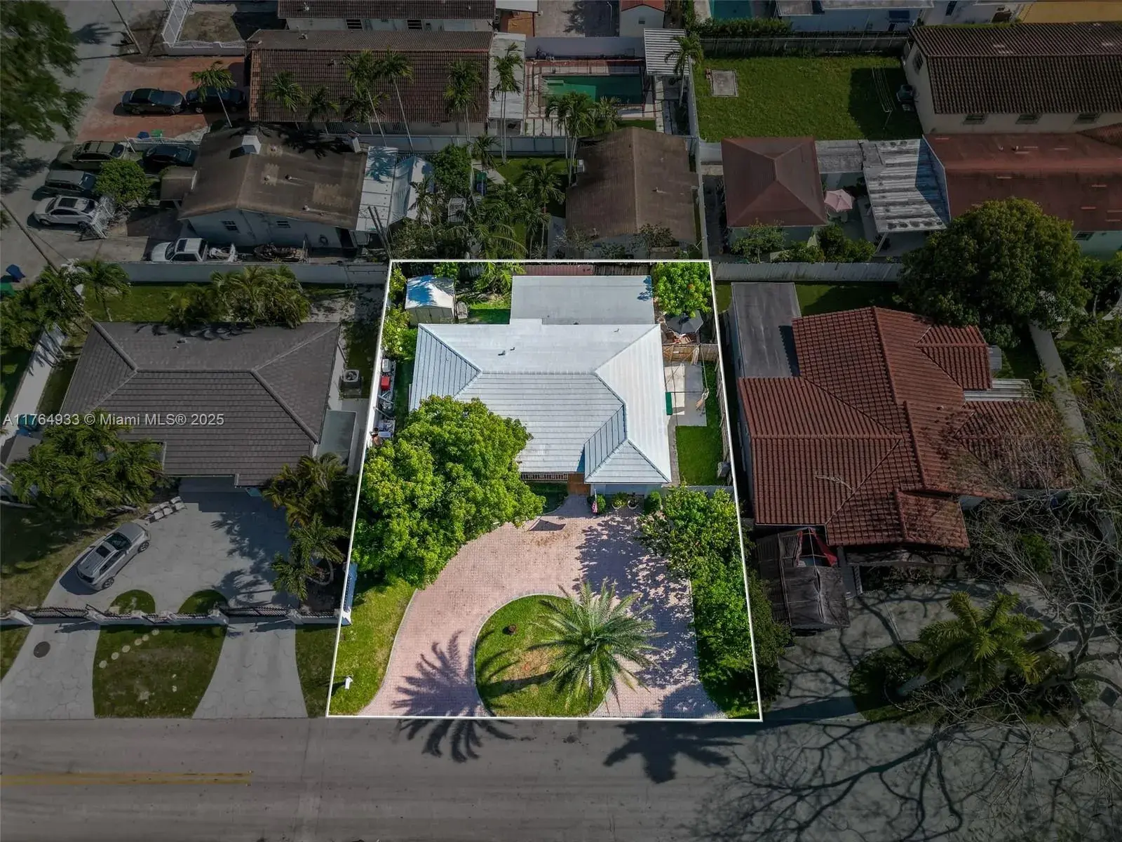 5810 SW 22nd St, Miami FL 33155