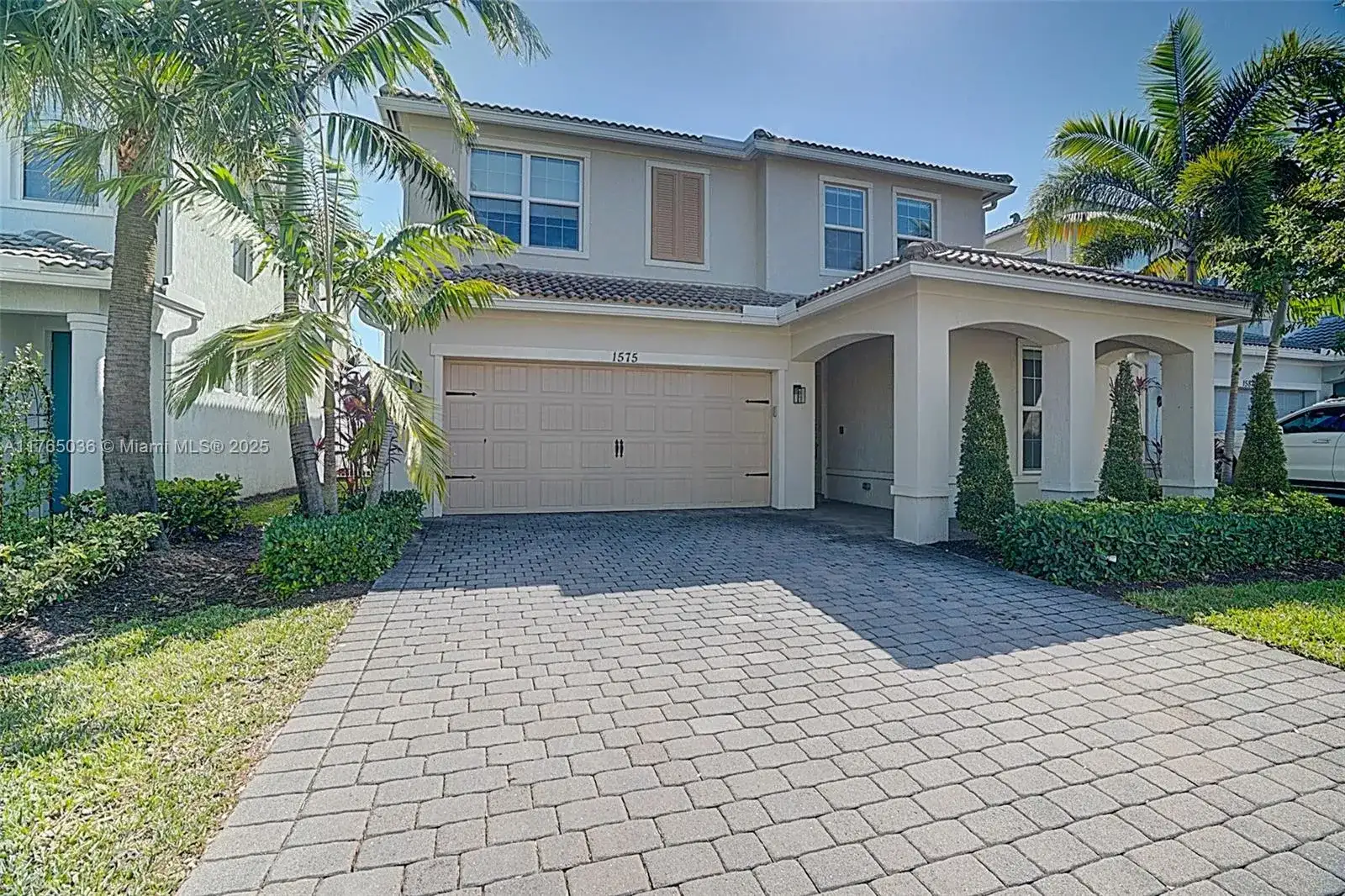 1575 Bursera Ter, Hollywood FL 33021 photo 2