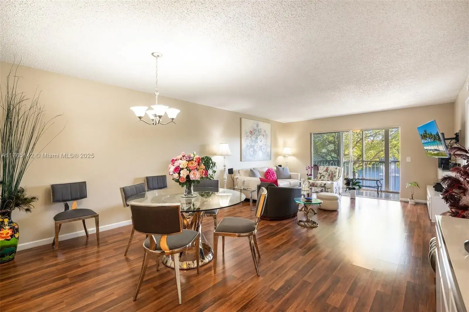 12900 SW 13th St # 211E, Pembroke Pines FL 33027 photo 5
