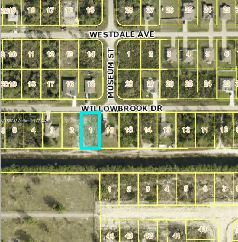 505 Willowbrook Drive, Lehigh Acres FL 33972