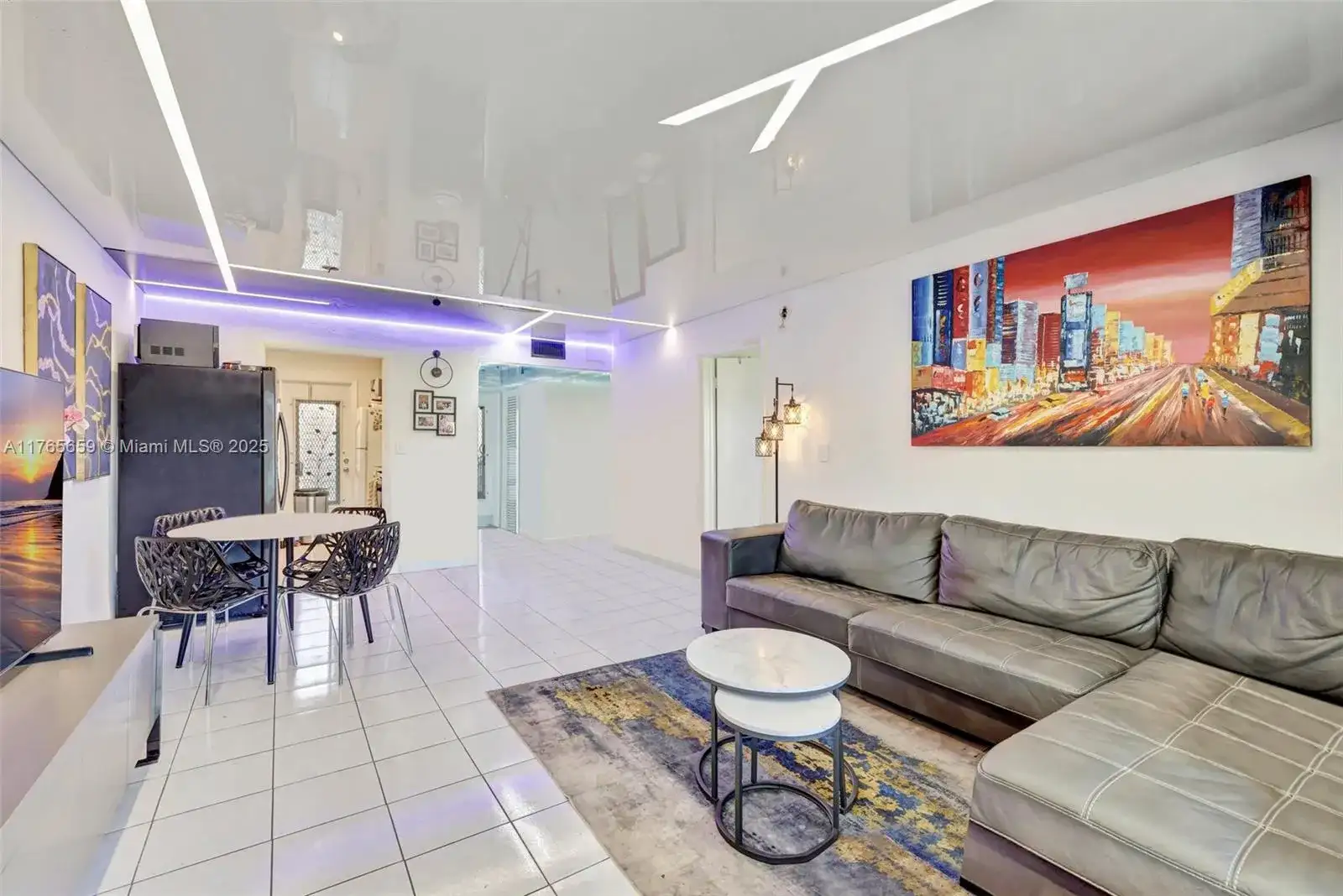 2200 Diana Dr # 111, Hallandale Beach FL 33009 photo 4