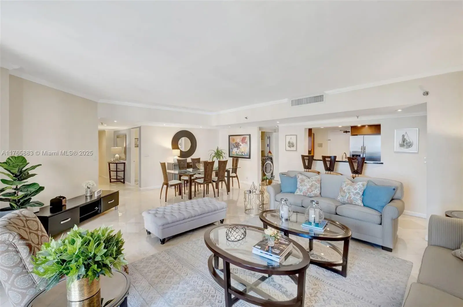 520 Brickell Key Dr # A914, Miami FL 33131