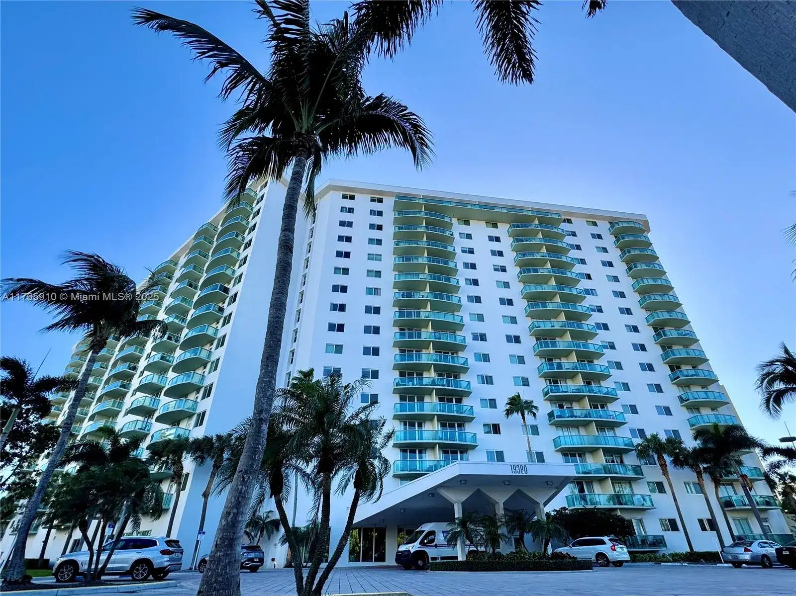 19380 Collins Ave # 410, Sunny Isles Beach FL 33160 photo 4