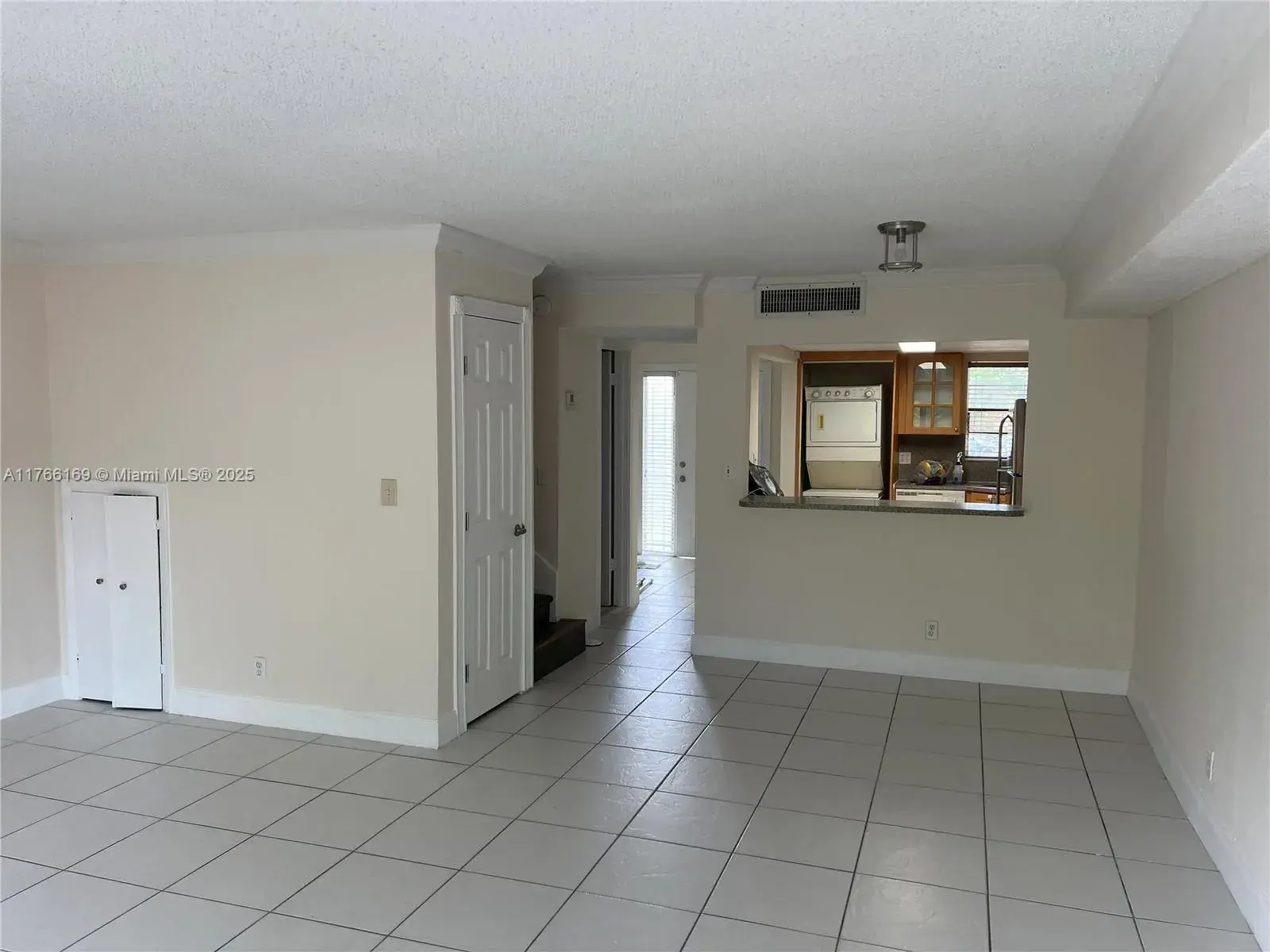 3750 NW 115th Way # 1, Coral Springs FL 33065