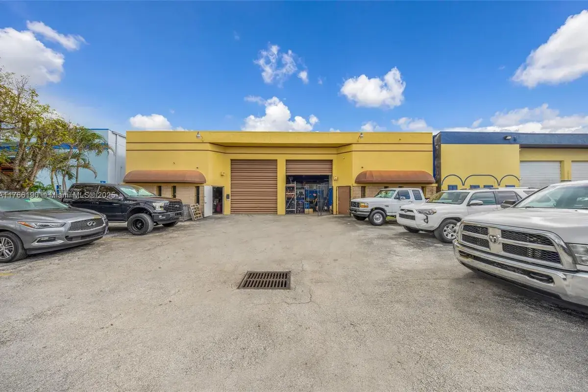 15241 NW 33rd Pl, Miami Gardens FL 33054