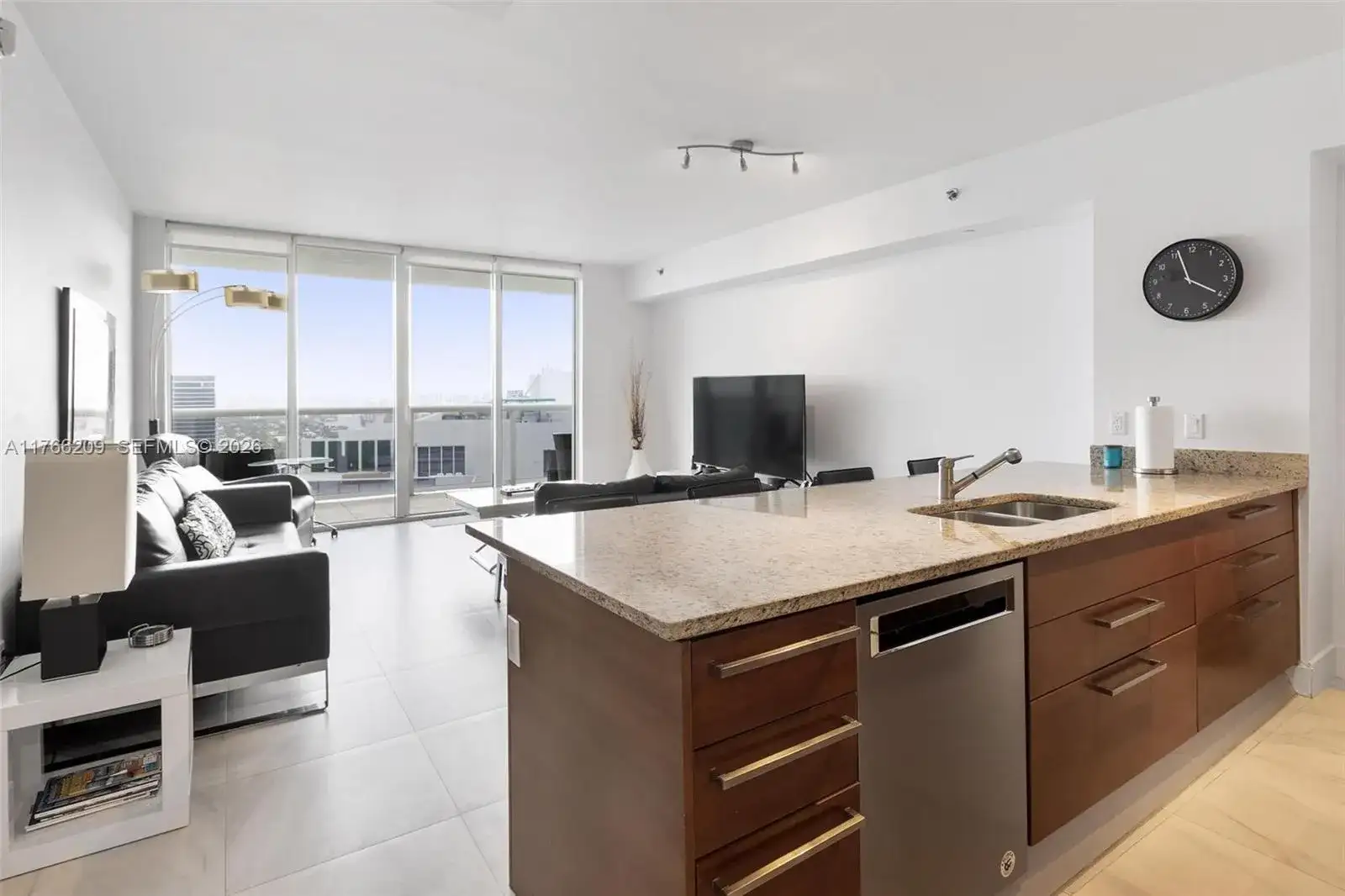 1830 S OCEAN DR # 4705, Hallandale Beach FL 33009 photo 3