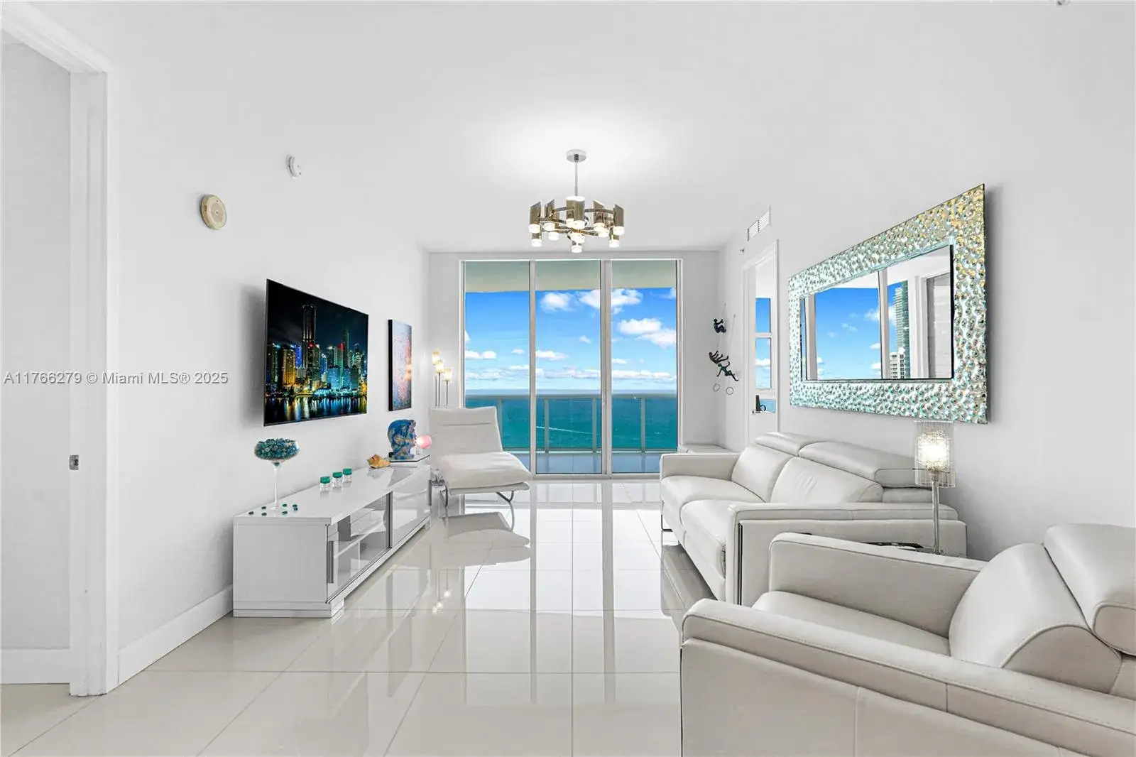 18201 Collins Ave, Sunny Isles Beach FL 33160
