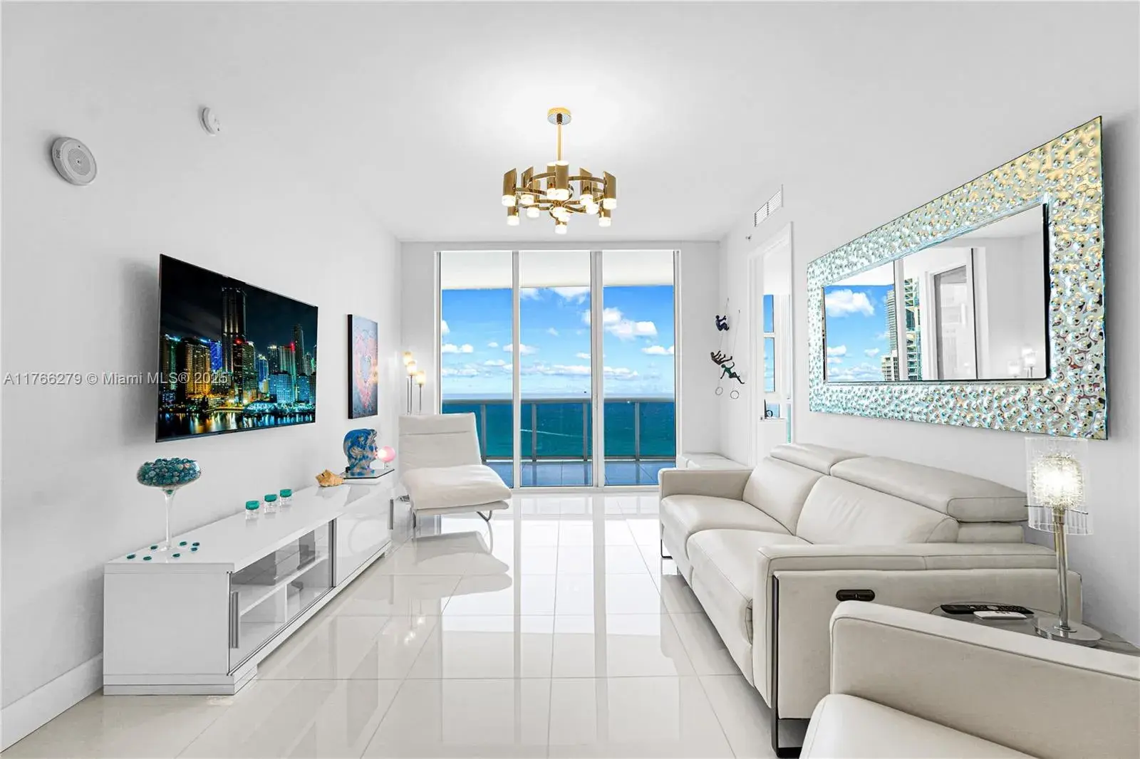 18201 Collins Ave, Sunny Isles Beach FL 33160