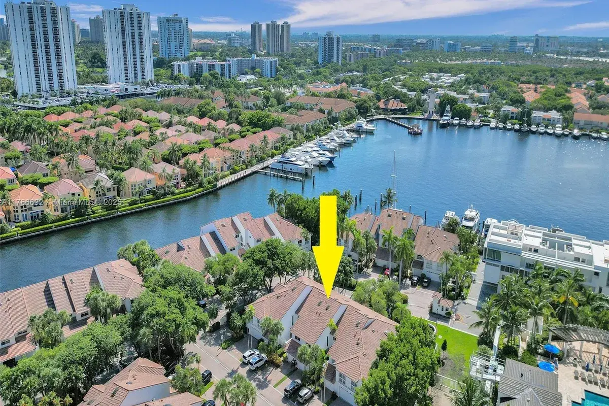 20938 NE 37th Ct, Aventura FL 33180