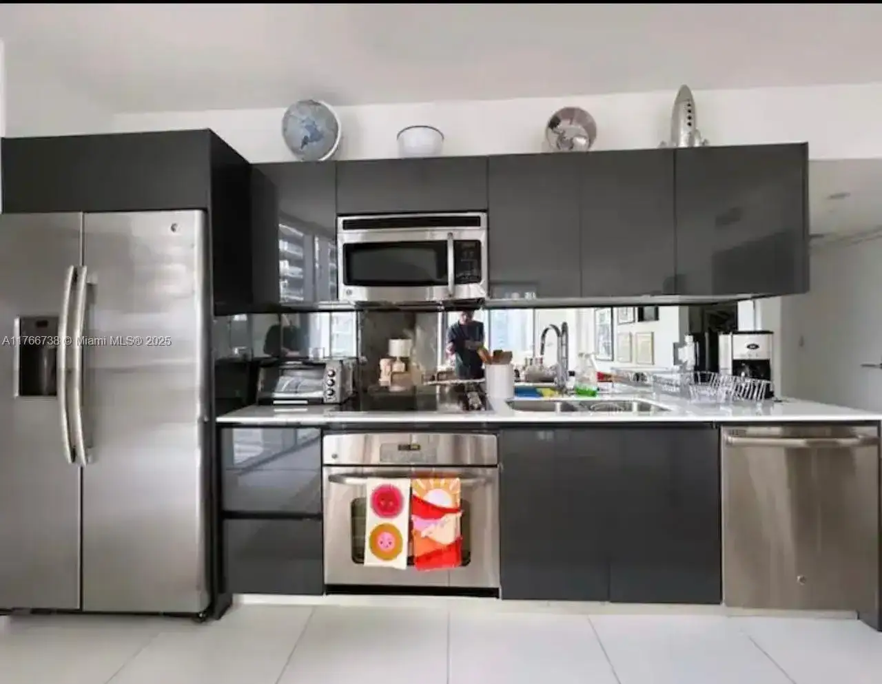 31 SE 6th St # 1601, Miami FL 33131 photo 3