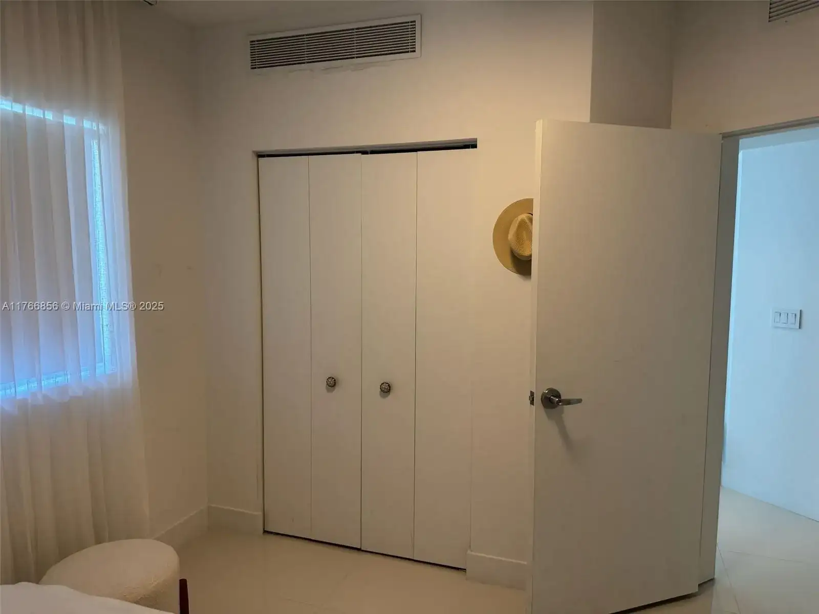 9940 W Bay Harbor Dr, Bay Harbor Islands FL 33154 photo 5