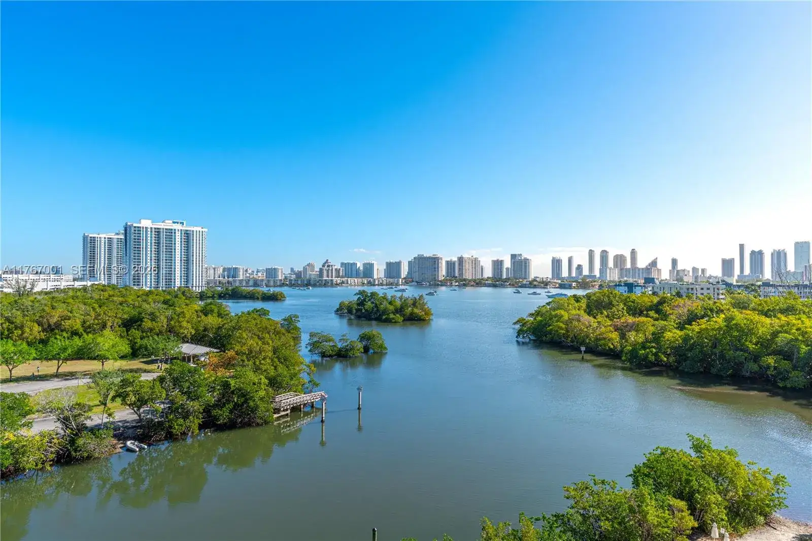 16385 Biscayne Blvd # 707, North Miami Beach FL 33160