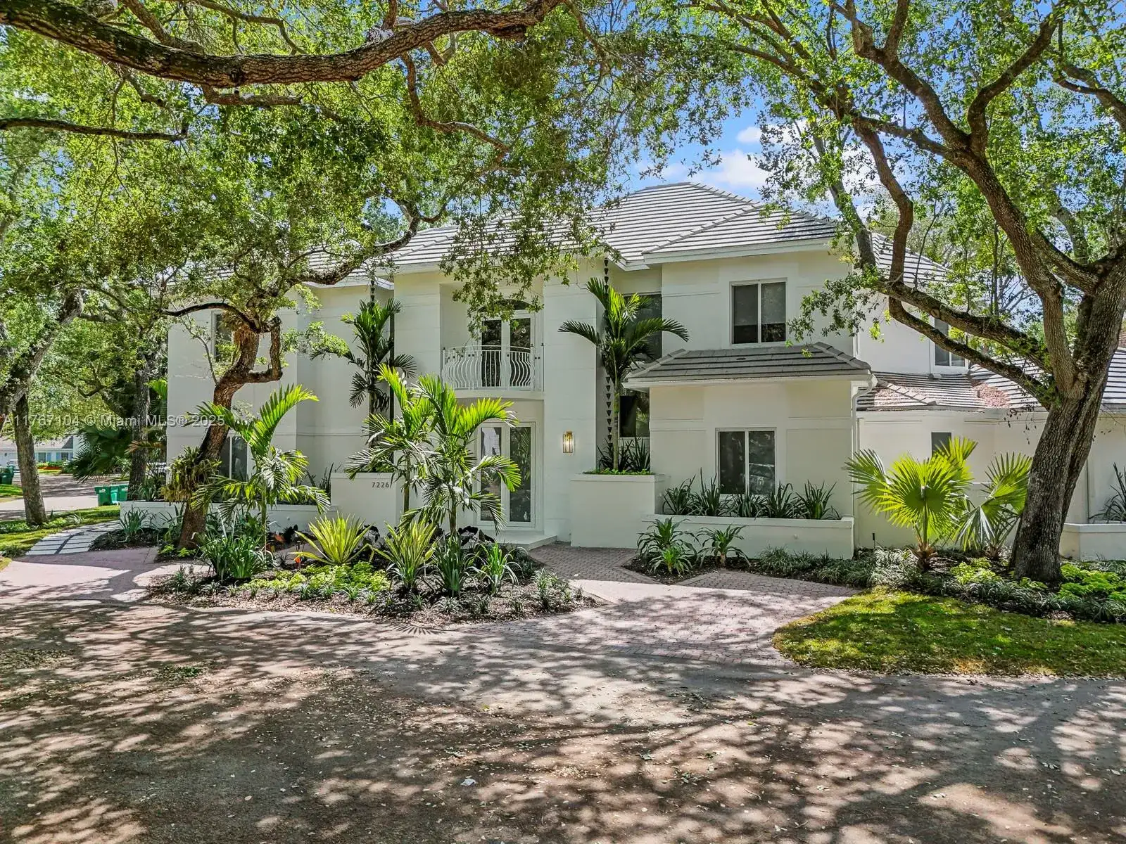 7226 SW 146th St Cir, Palmetto Bay FL 33158 photo 2