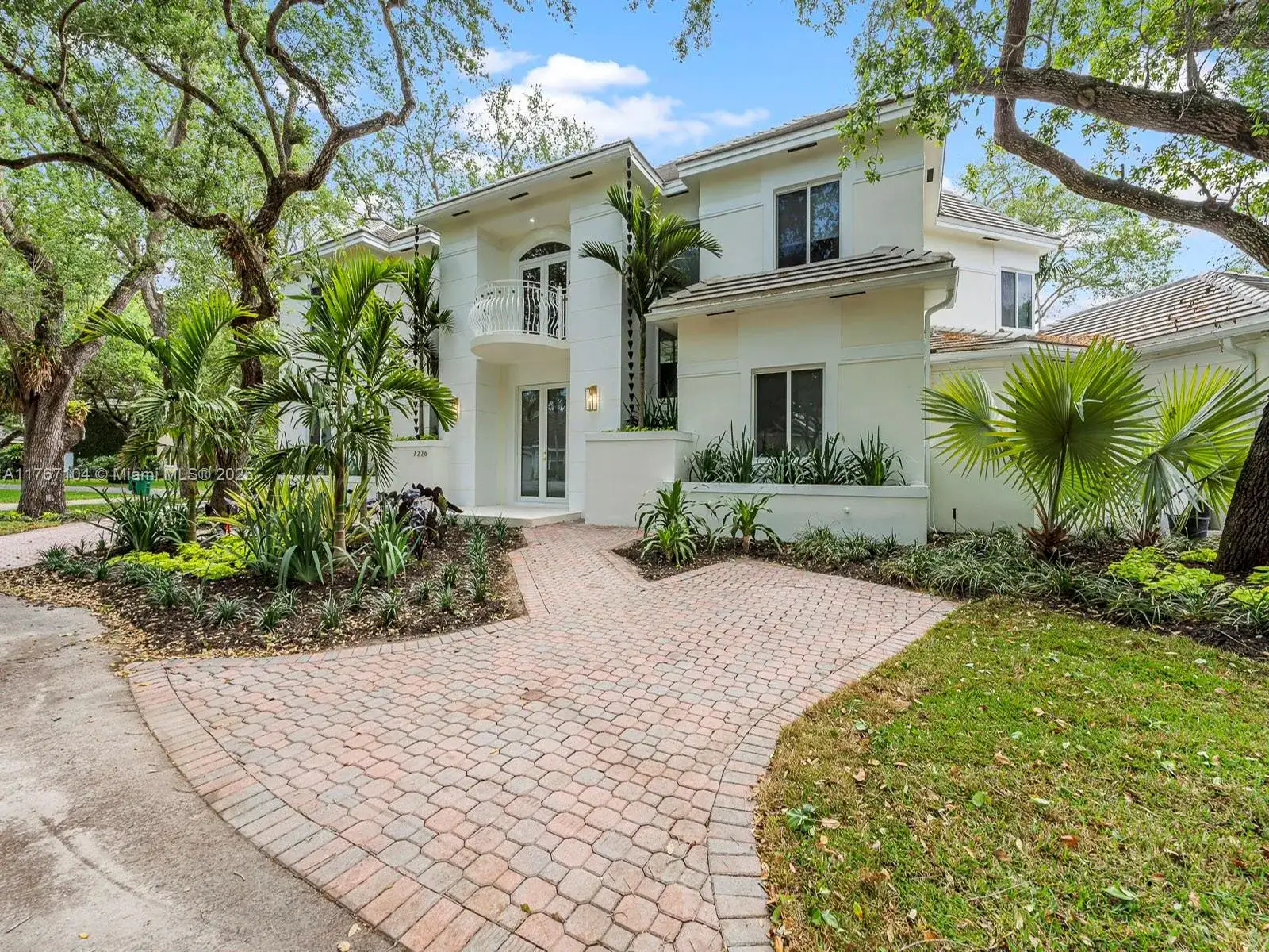 7226 SW 146th St Cir, Palmetto Bay FL 33158 photo 3