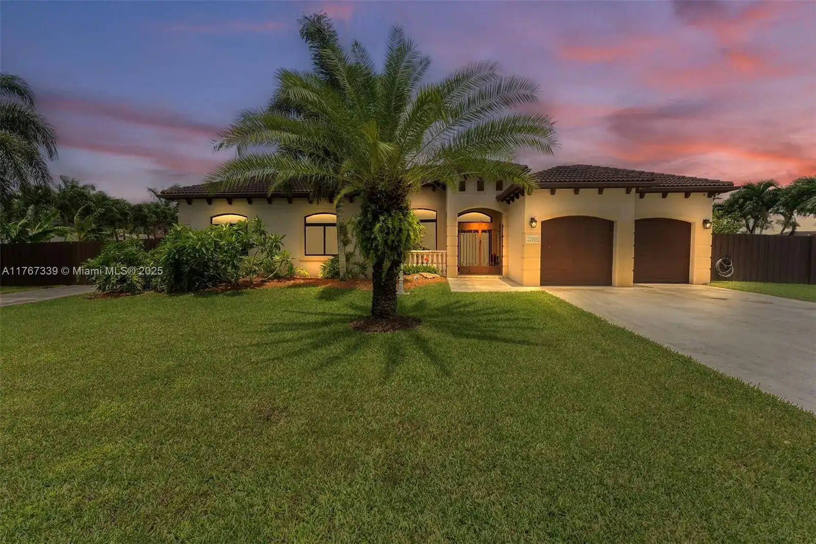 32006 SW 206th Ave, Homestead FL 33030 photo 5