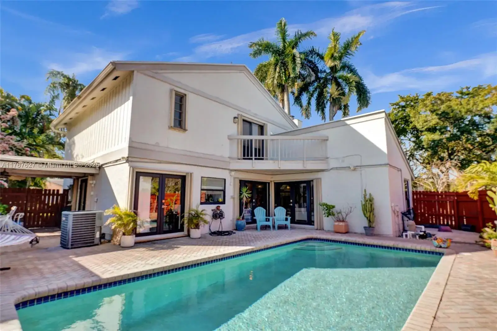 89 Juniper Rd, Hollywood FL 33021 photo 3