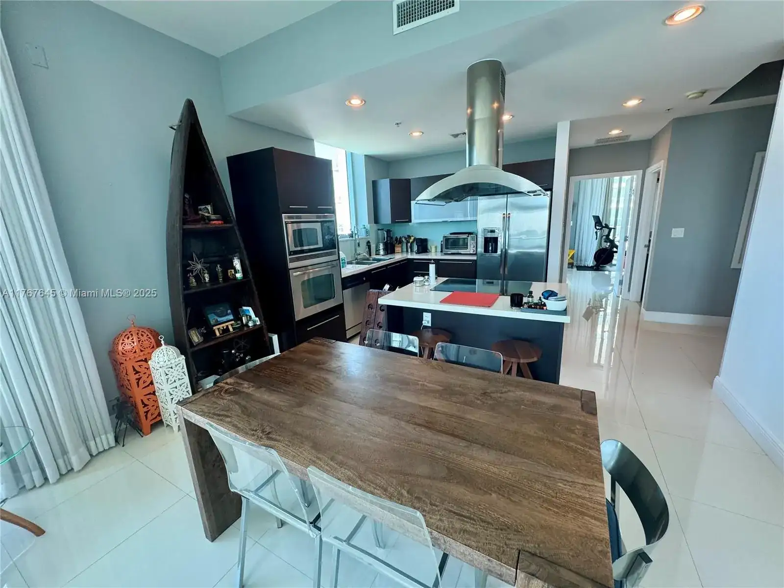 7930 East Dr # 1008, North Bay Village FL 33141 photo 4