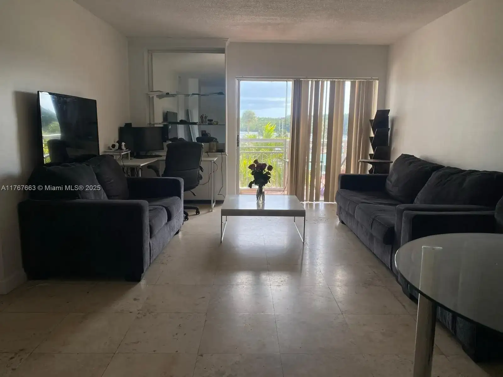 400 Kings Point Dr # 209, Sunny Isles Beach FL 33160 photo 2