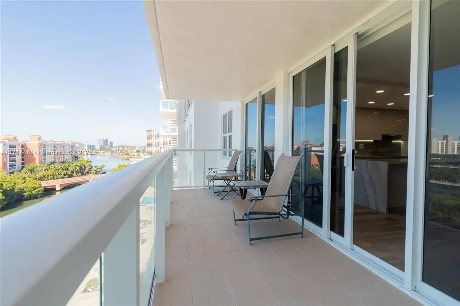 230 174th St # 1015, Sunny Isles Beach FL 33160 photo 4