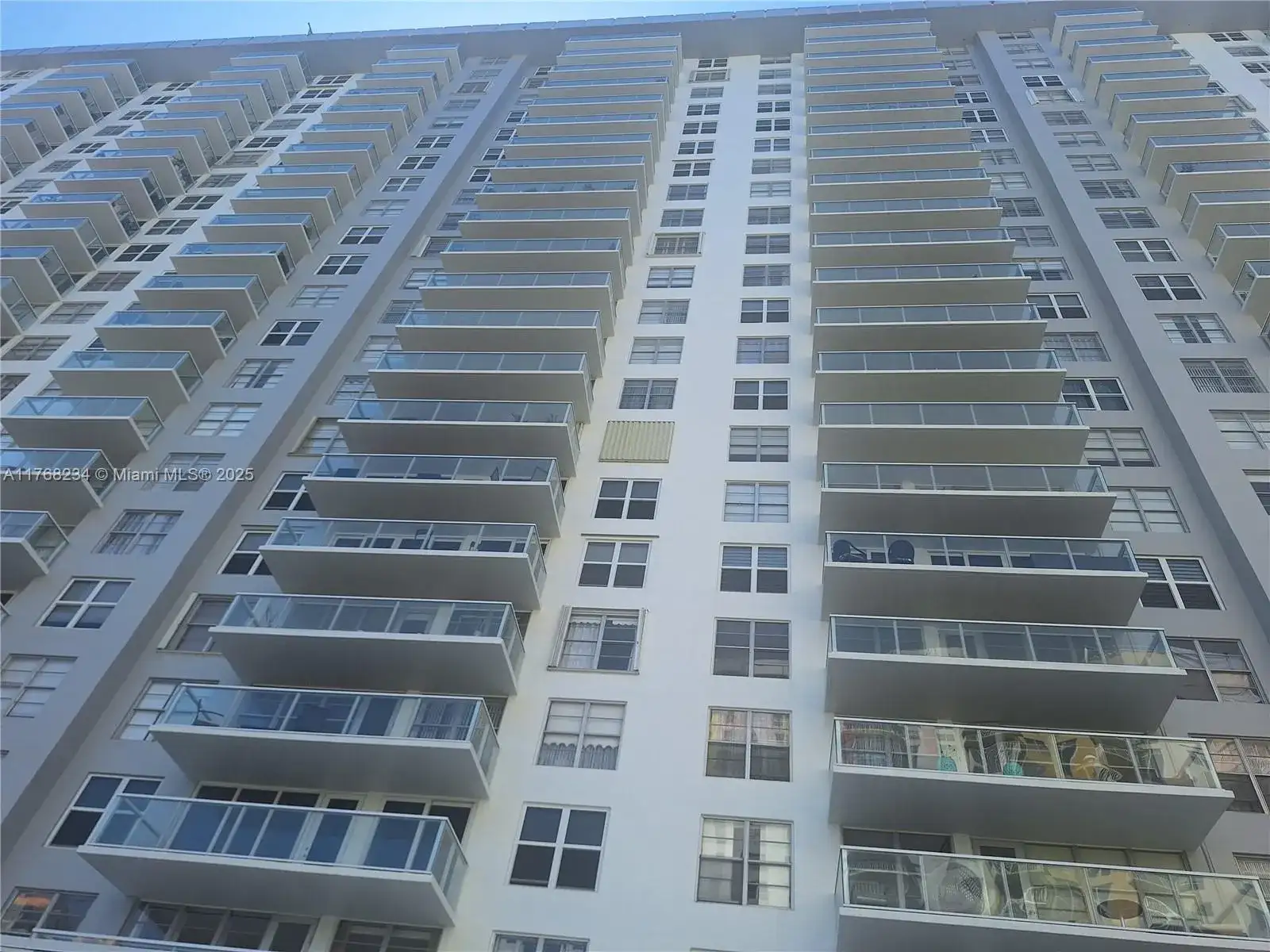 230 174th St # 417, Sunny Isles Beach FL 33160 photo 2