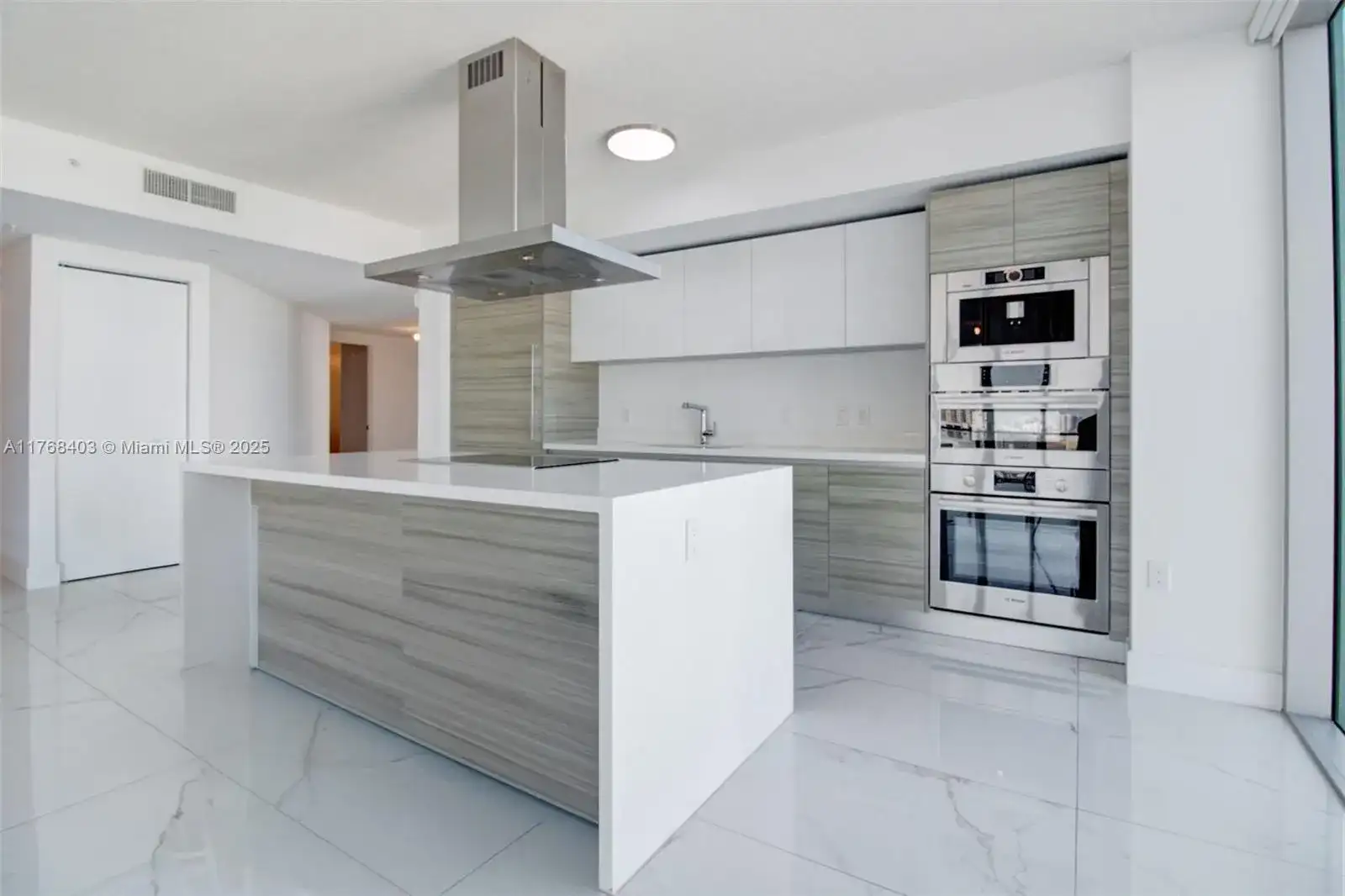 330 Sunny Isles Blvd # 801, Sunny Isles Beach FL 33160 photo 3